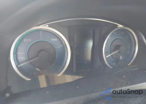 2015 Toyota Camry Hybrid Xle from USA, damaged, VIN 4T1BD1FK8FU169790